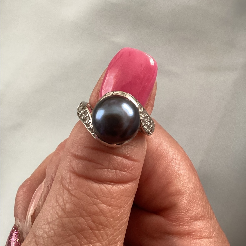 Black Tahitian Cultured Pearl Sterling Silver Ring size 6